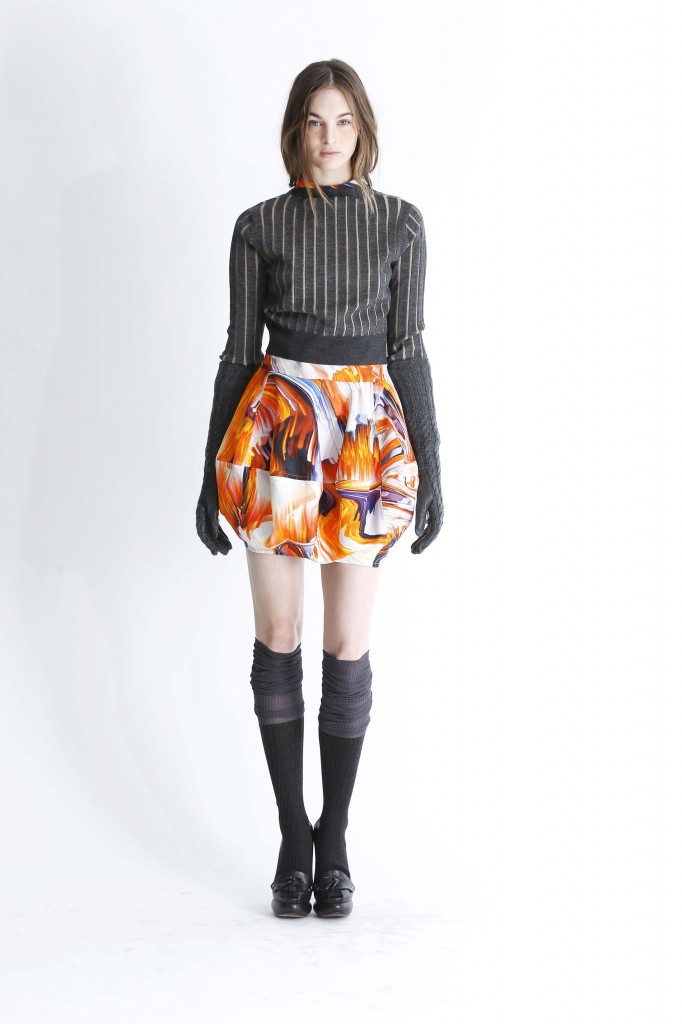 VERA WANG PRE-FALL 2012 12/12/2011