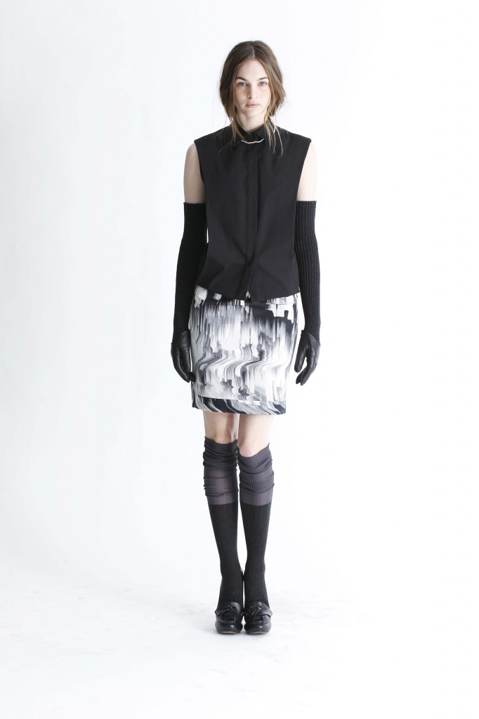 VERA WANG PRE-FALL 2012 12/12/2011