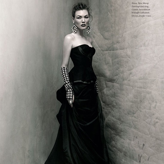 La Femme Black silk faille and hand-Âpainted organza two-Âpiece gown with peplum bustier and draped French tulle skirt with side bustle detail