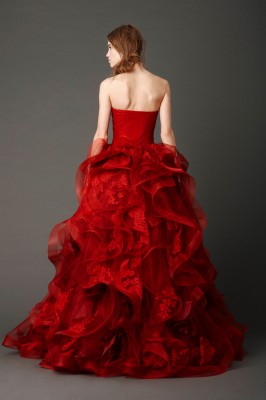 VW_Spring 2013_Bridal_look 10_back