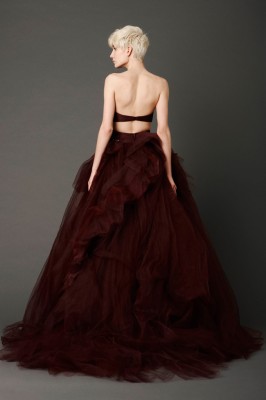VW_Spring 2013_Bridal_look 15_back