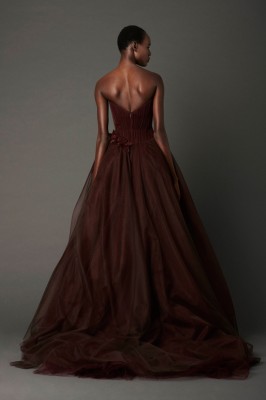 VW_Spring 2013_Bridal_look 6_back