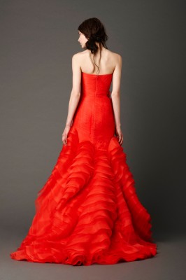 VW_Spring 2013_Bridal_look 8_back